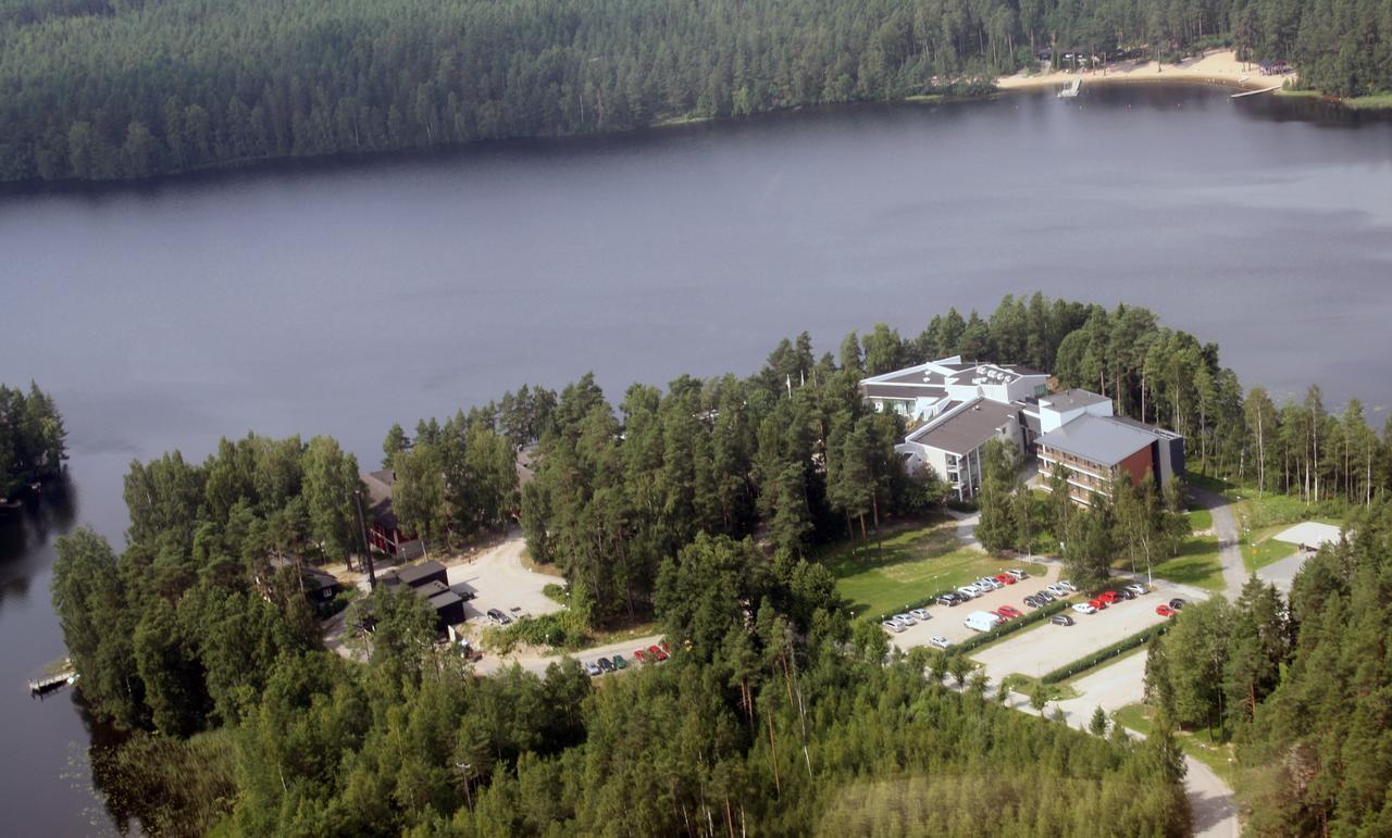 Hotel Lehmirannan Lomakeskus à Salo  Extérieur photo
